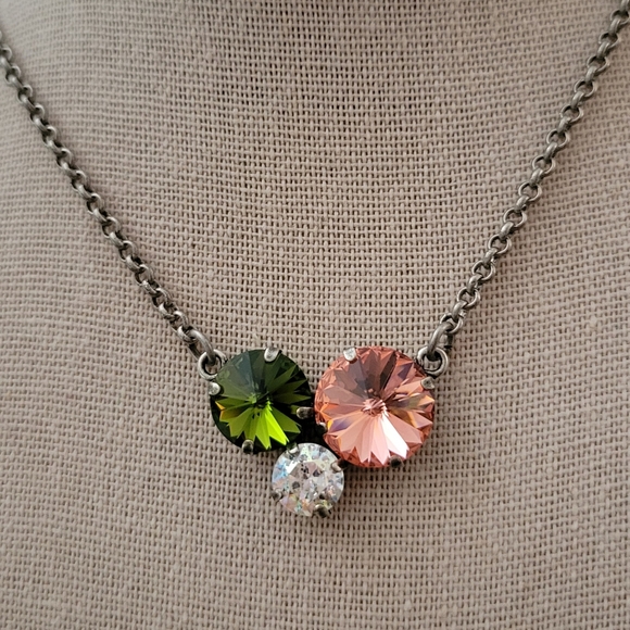 Austrian Crystal Cluster Pendant Necklace in Antique Silver - Picture 6 of 9